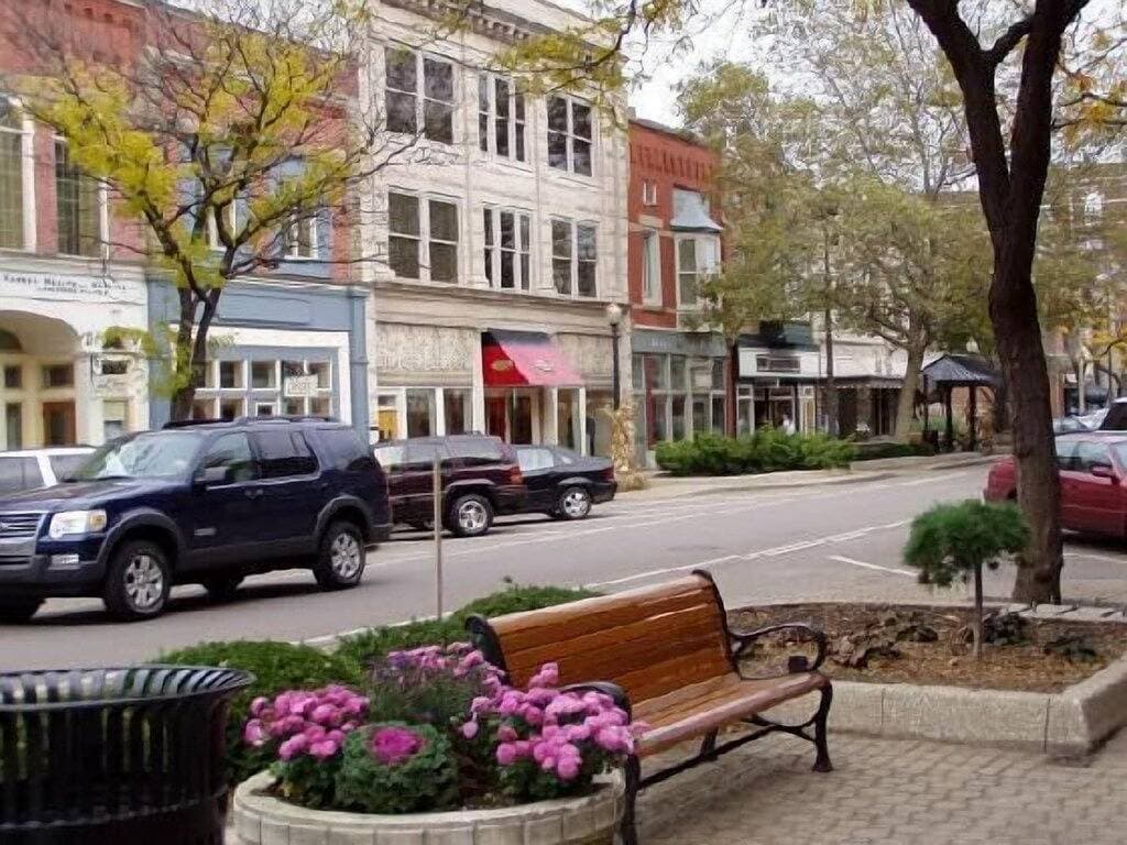 Downtown Saugatuck ... Schritte von allem 1