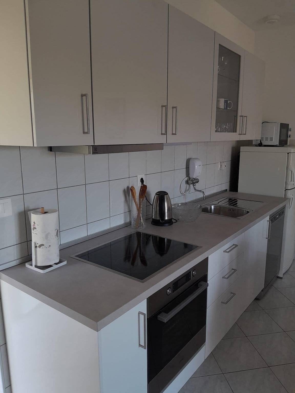 Foto 10 von 14: 1-Zimmer-Ferienwohnung am Strand Maslinica, Solta A-23173-a