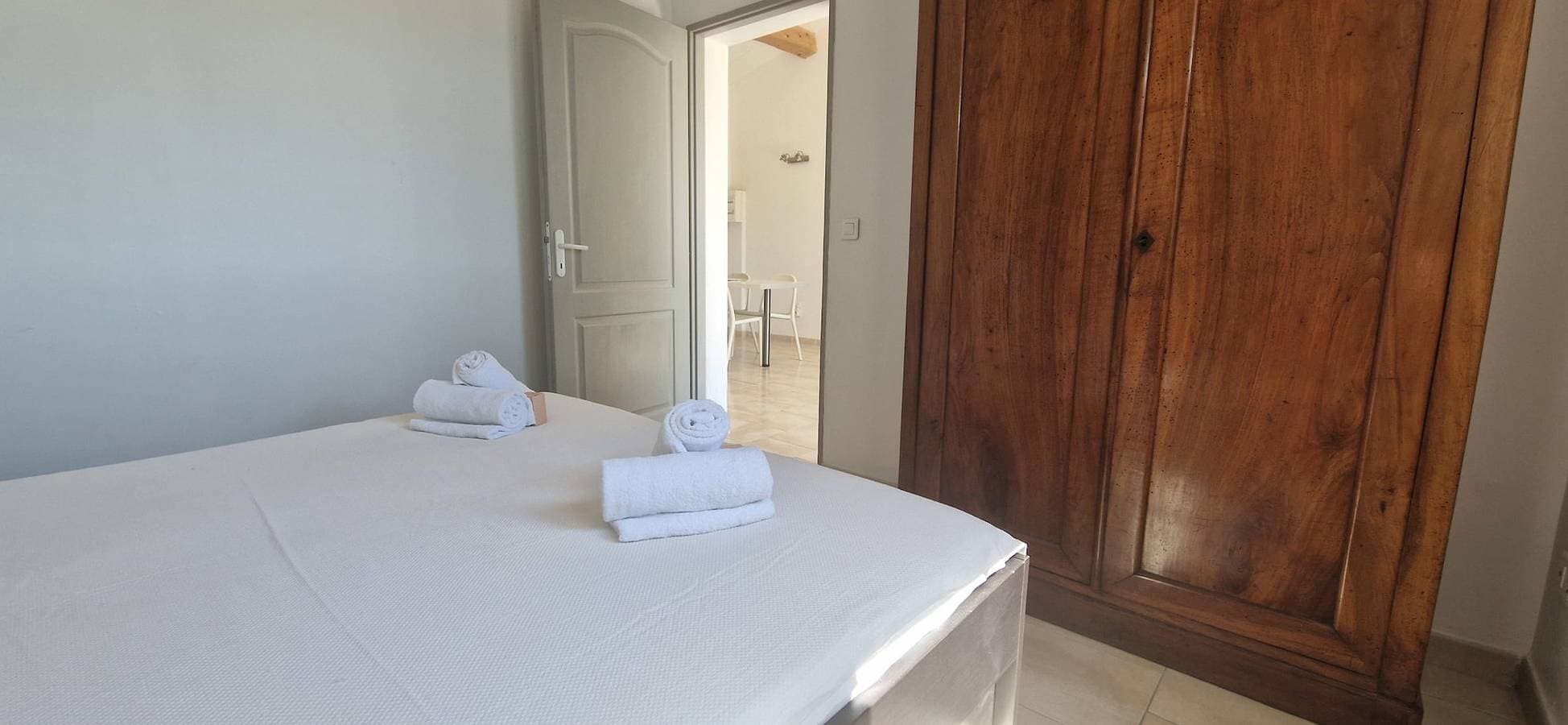 Foto 10 von 24: Ferienwohnung für 2 Personen mit Garten