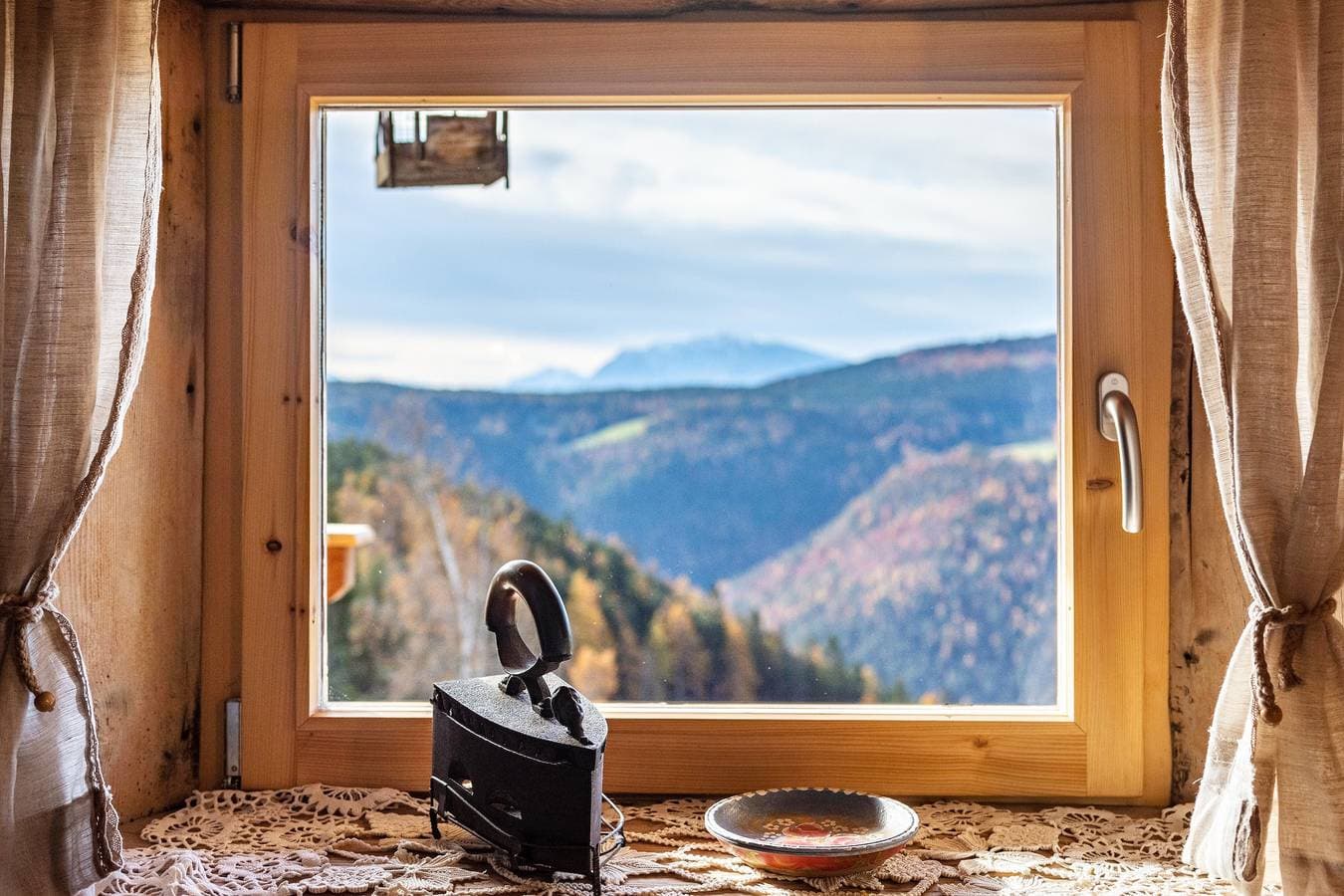 Foto 7 von 37: Historischer Duregghof: Idyllisches Apartment mit Bergblick & privatem Garten