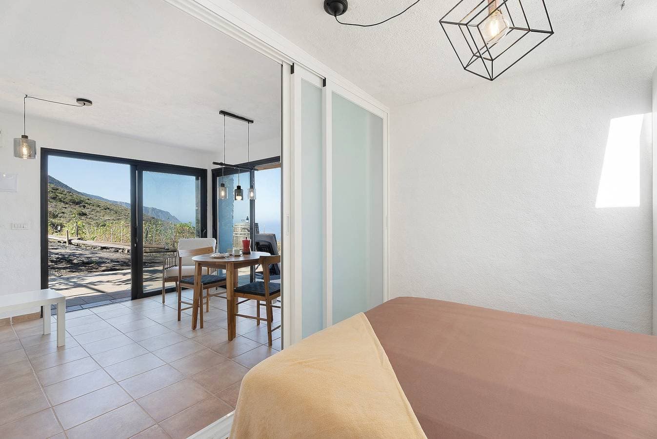 Foto 12 von 22: Ferienhaus 'Apartamento El Moral' mit Meerblick, privater Terrasse und WLAN