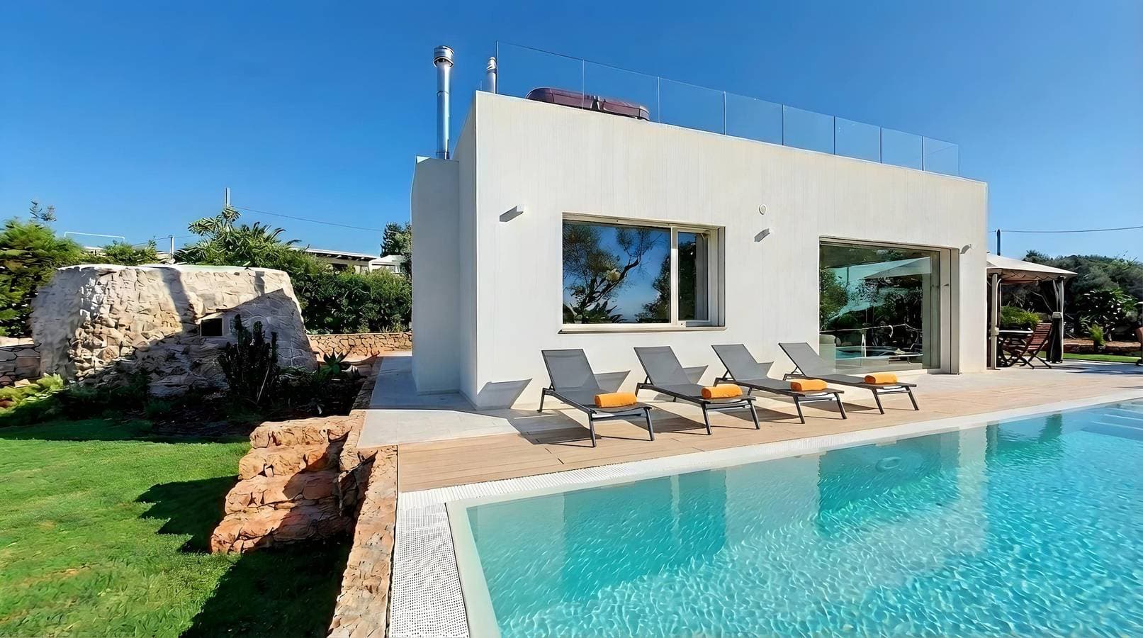 Foto 6 von 47: 5*-Villa in Traumlage am Strand mit Pool+Whirlpool