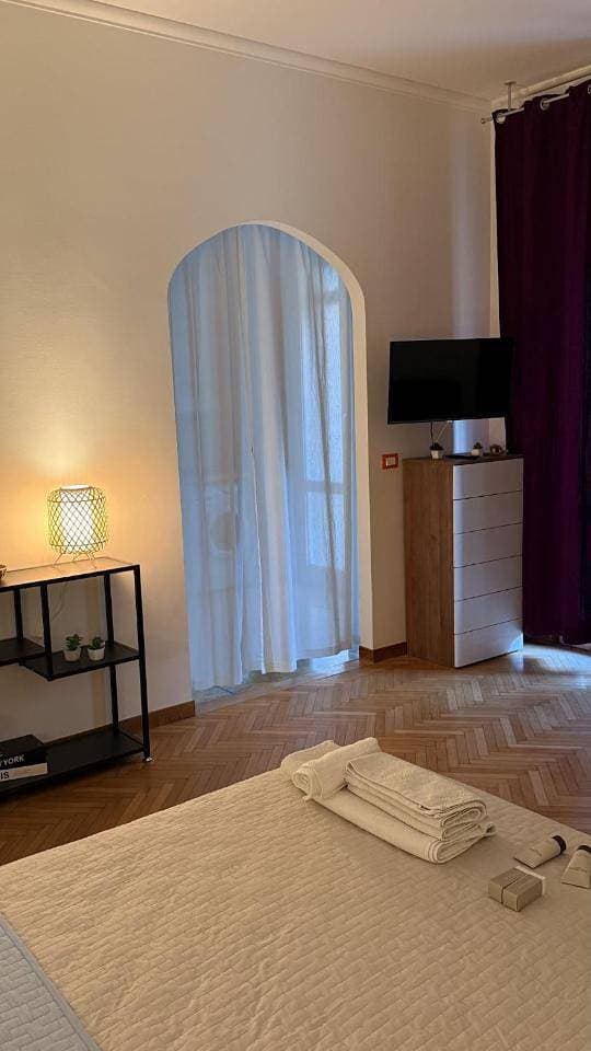 Foto 11 von 28: One-Bedroom Apartment