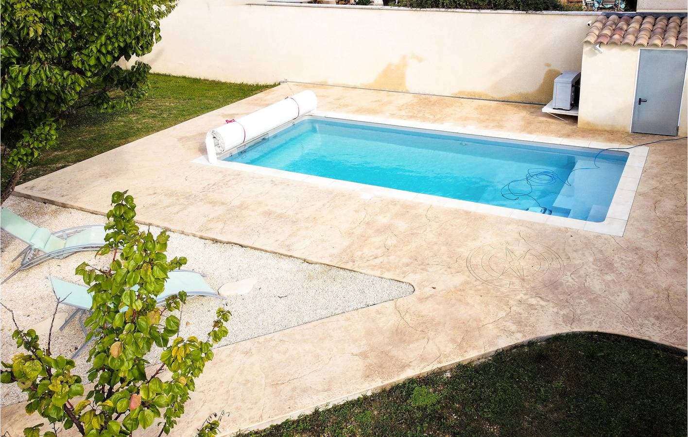 Foto 8 von 25: 119 sqft Ferienwohnung mit Parkplatz, Pool & Wifi