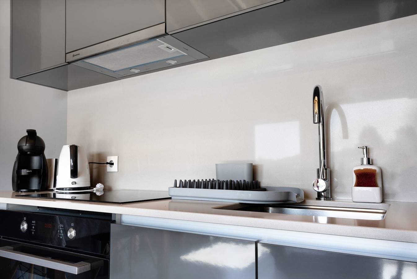 Foto 10 von 48: Landhaus Carvoeiras 'Casa T1' mit Seeblick, Wi-Fi und Klimaanlage
