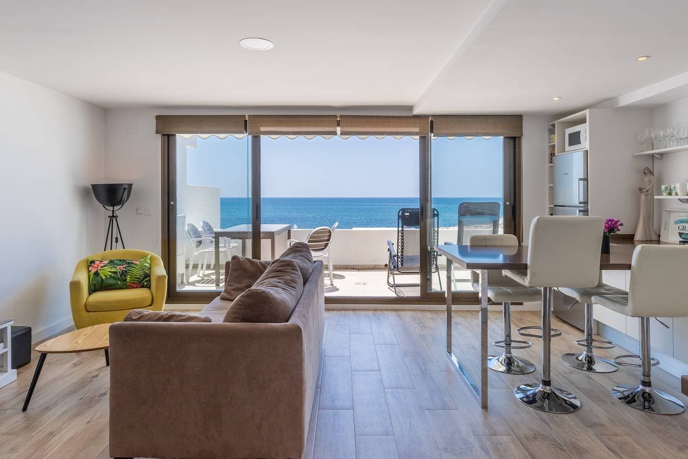 Foto 5 von 26: Ferienwohnung 'Top First Line Altea' mit Meerblick, WLAN und Klimaanlage