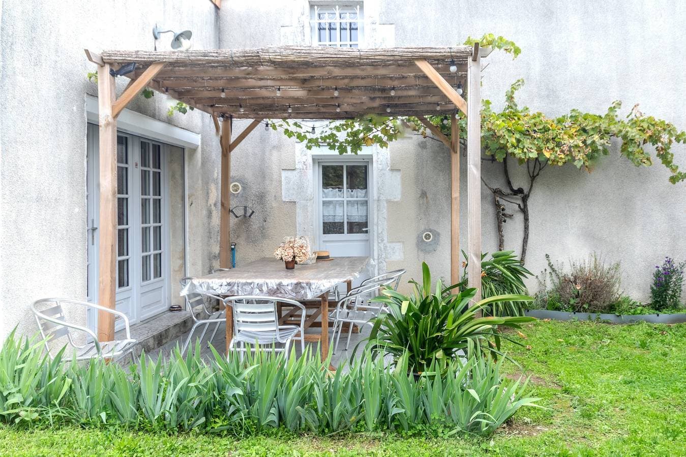 Foto 3 von 30: Ferienhaus 'La Maison De Joséphine' mit privater Terrasse und WLAN