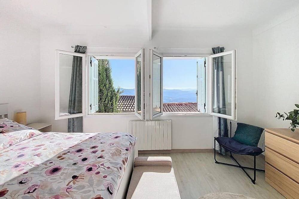 Foto 2 von 30: Nugget! Modern village house, Jacuzzi-garden with exceptional view