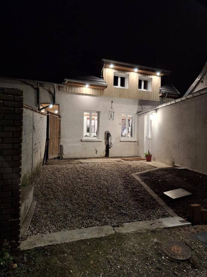 Foto 13 von 24: Two-Bedroom House