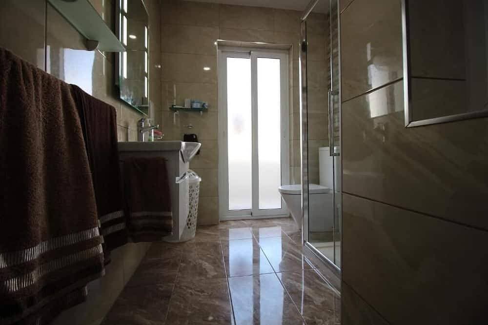 Foto 4 von 19: Modern apartment located in the center and located minutes from all attractions.
