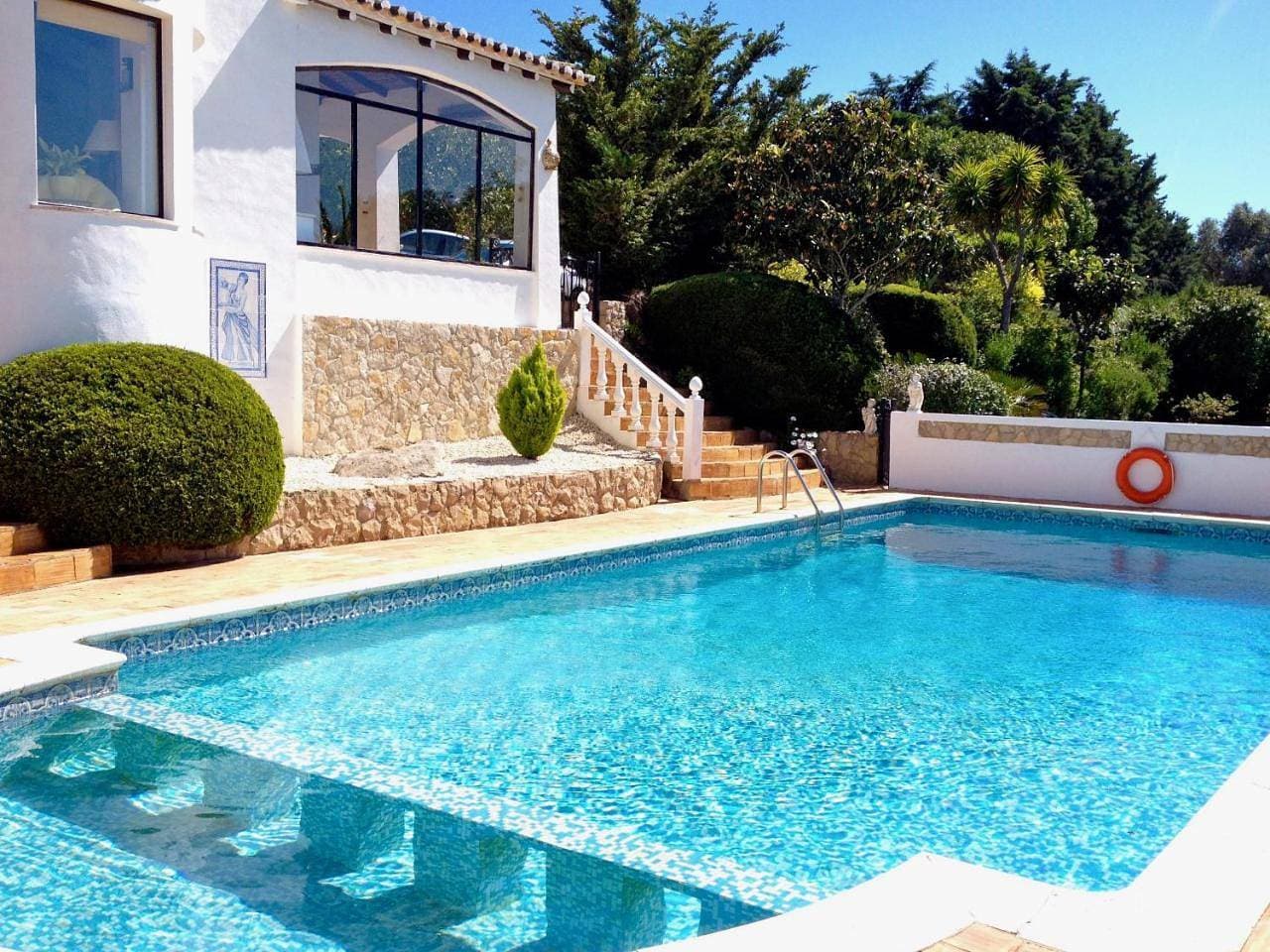 Foto 6 von 35: Villa with Private Pool