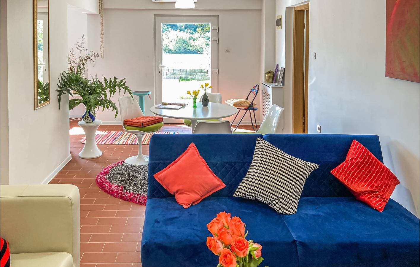 Foto 4 von 37: Charmante 74 m² große Wohnung mit Terrasse, Pool und WLAN für Ihren perfekten Urlaub