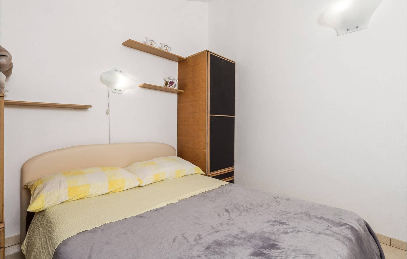 Foto 13 von 29: Gemütliche Ferienwohnung, 600 m vom Campingplatz Baldarin Beach entfernt, mit Terrasse und Parkplatz