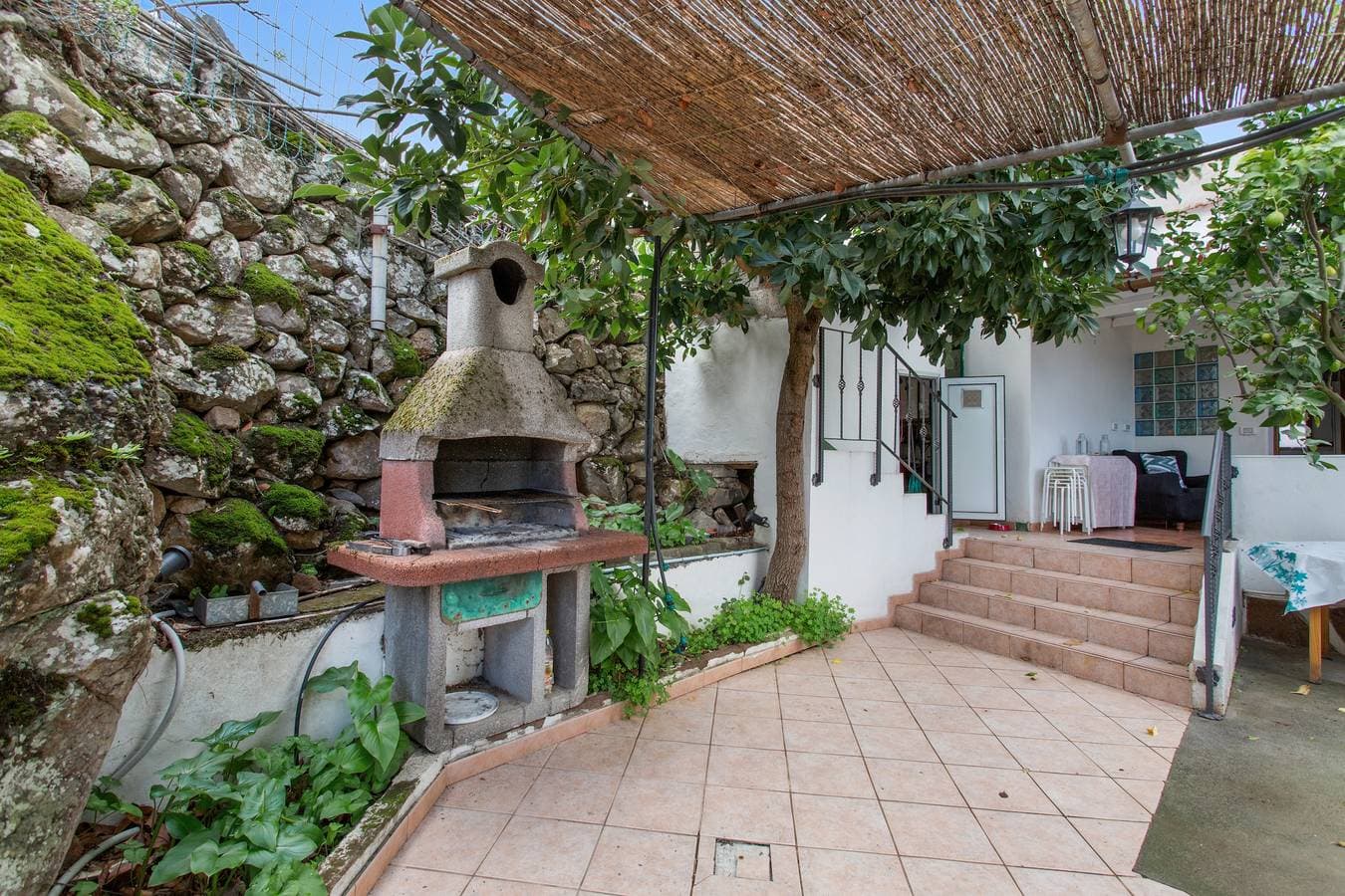 Foto 3 von 25: Ferienvilla 'Alejo' mit Meerblick, privater Terrasse und eigenem Garten