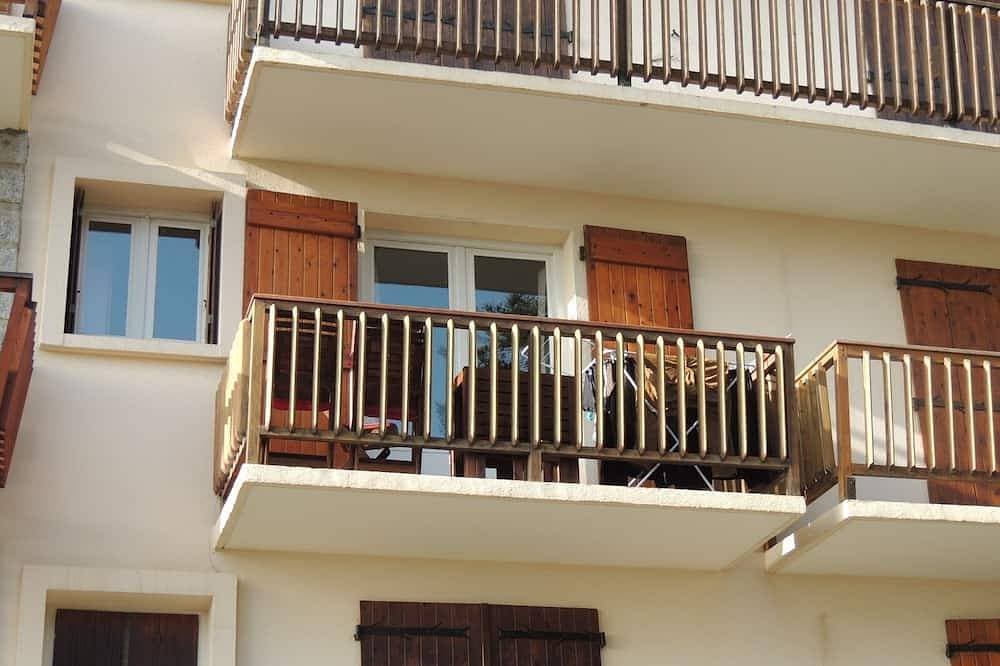 Foto 5 von 24: Charming south-facing studio-cabin for 4 people