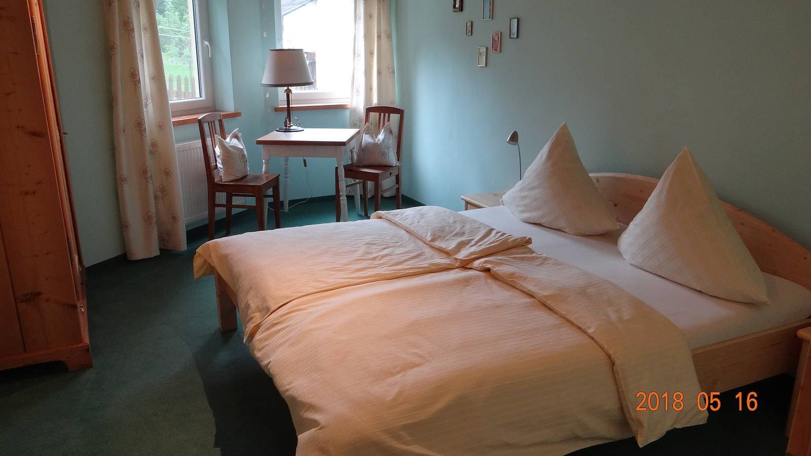 Foto 3 von 7: Ferienwohnung Weitermann - Ferienwohnung mit 2 Schlafzimmern und Terrasse