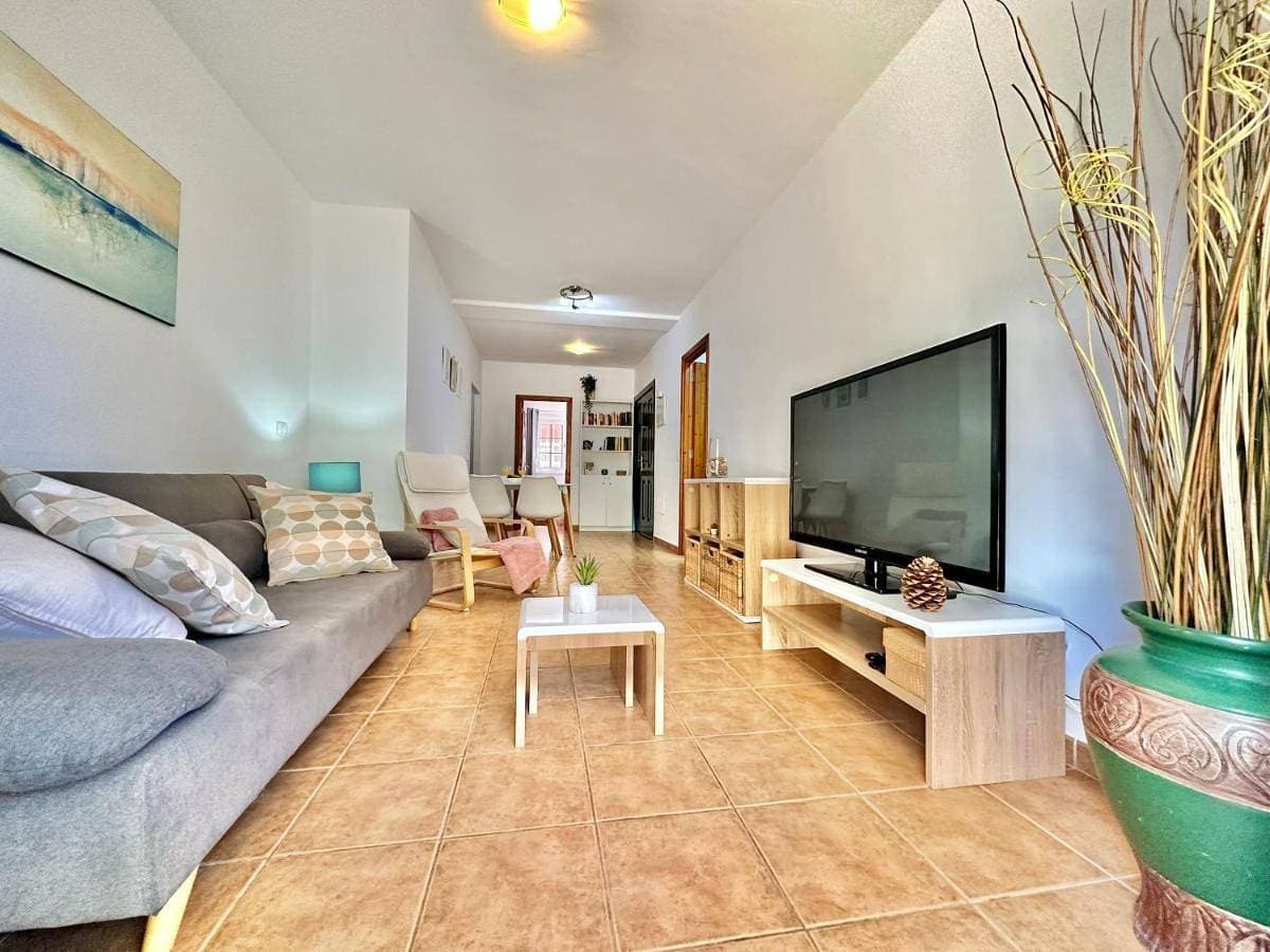 Foto 3 von 62: Three-Bedroom Apartment