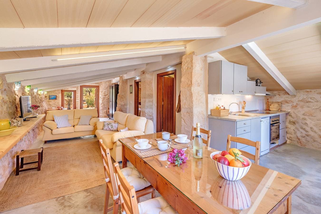 Foto 7 von 25: Finca 'Casita Els Sestadors' mit Privatterrasse, WLAN und Klimaanlage