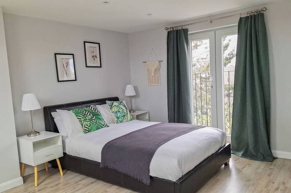Foto 2 von 25: New 2 bedrooms with private en-suite near Heathrow