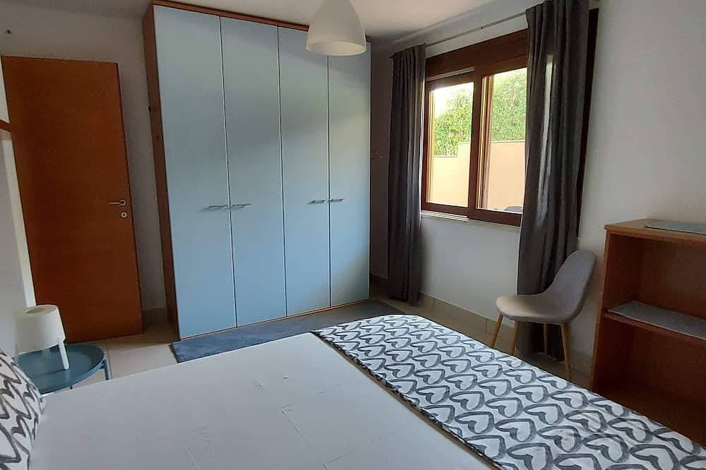 Foto 7 von 30: Villa Luigi a Poggio dei Pini: Unterkunft mit Parkplatz und Swimmingpool