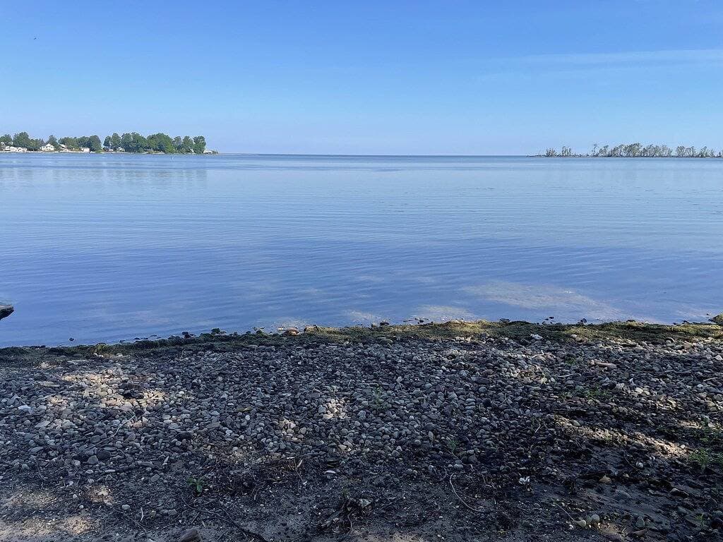 Foto 6 von 25: Blind Sodus Bay 3-Zimmer Privates Wassergrundstück Familienferienhaus