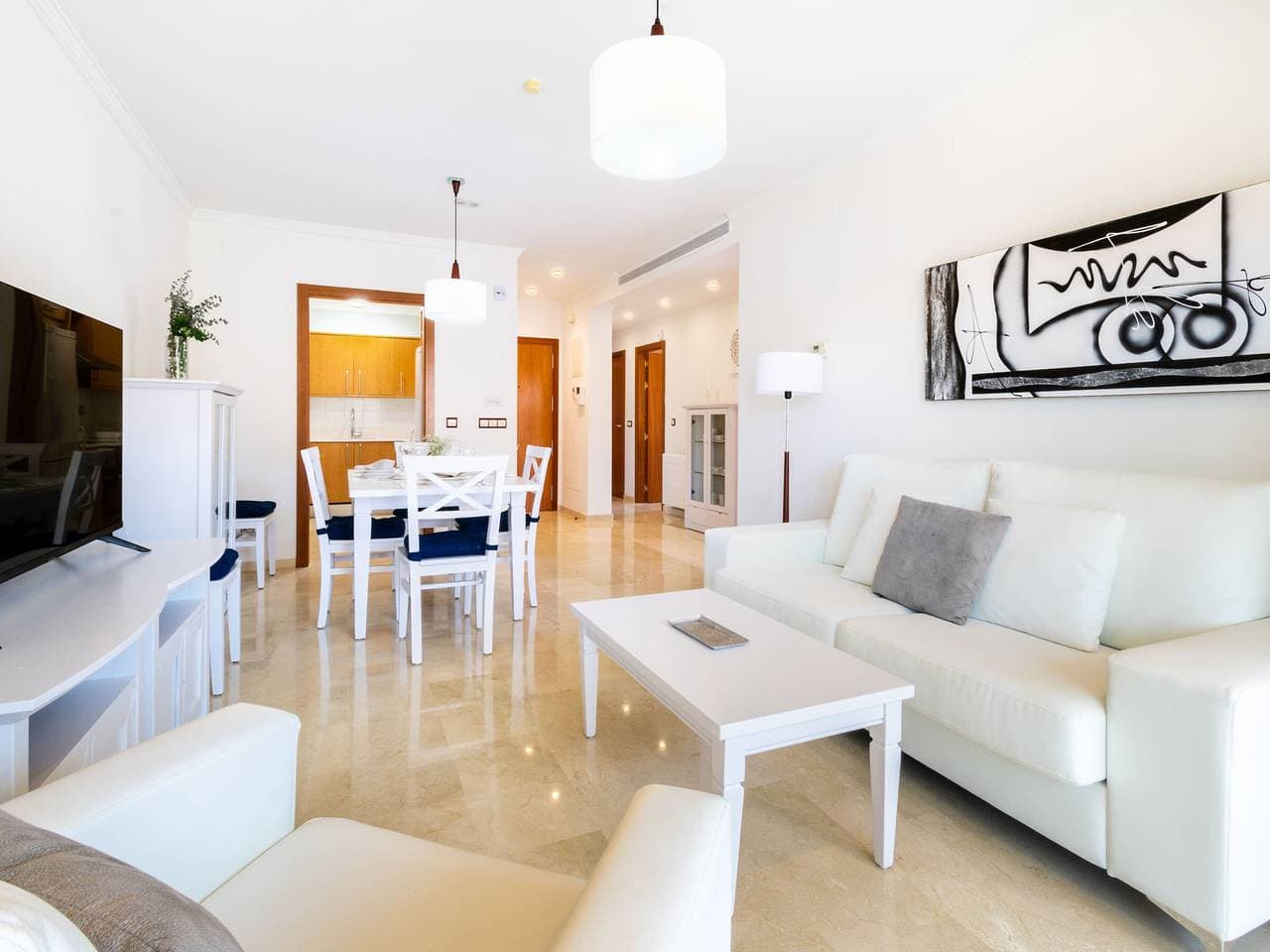 Foto 2 von 35: Modernes Apartment in Albir mit Gemeinschaftspool, WLAN, Klimaanlage