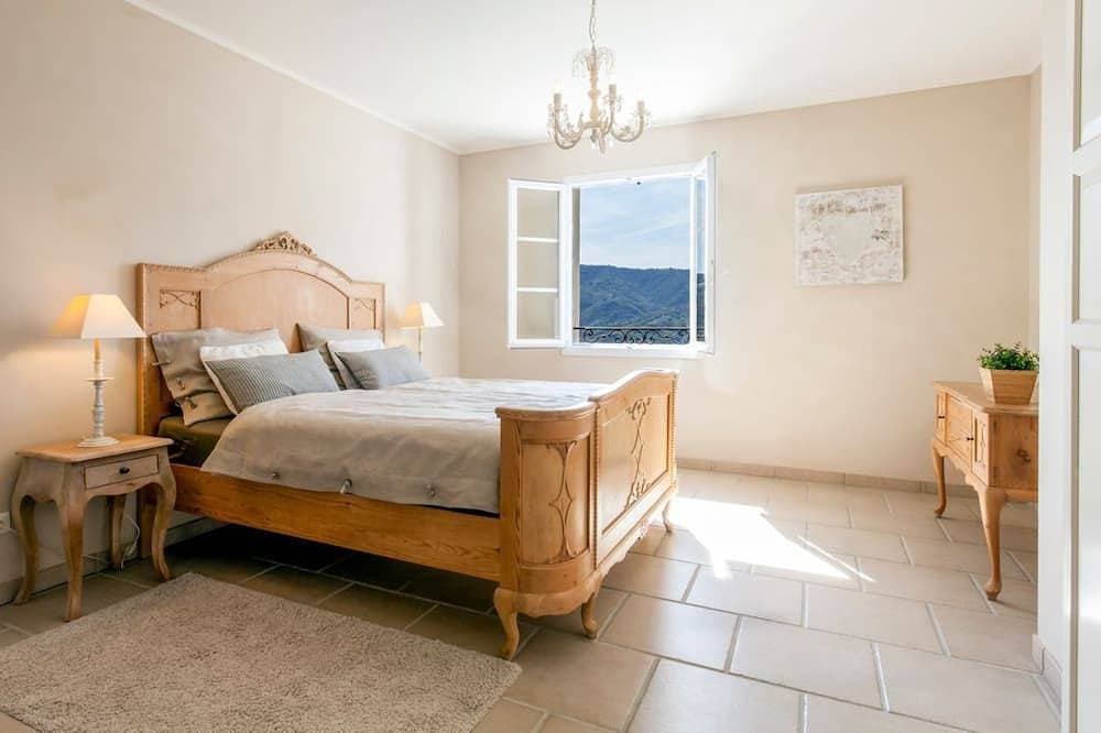 Foto 3 von 22: Villa Olea - Vier Schlafzimmer Villa, Schläft 8
