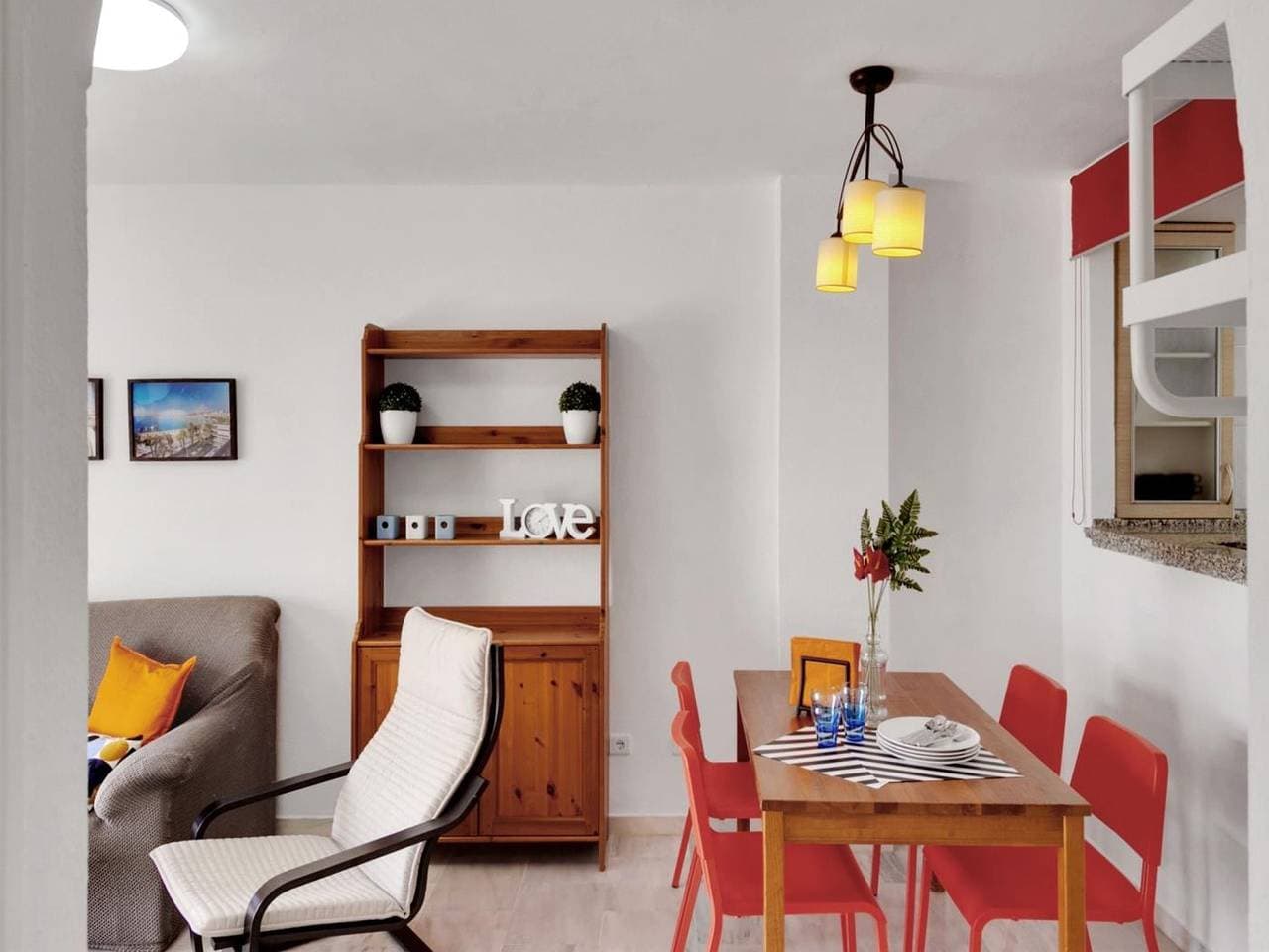 Foto 11 von 24: Ferienwohnung für 4 Personen mit Meerblick