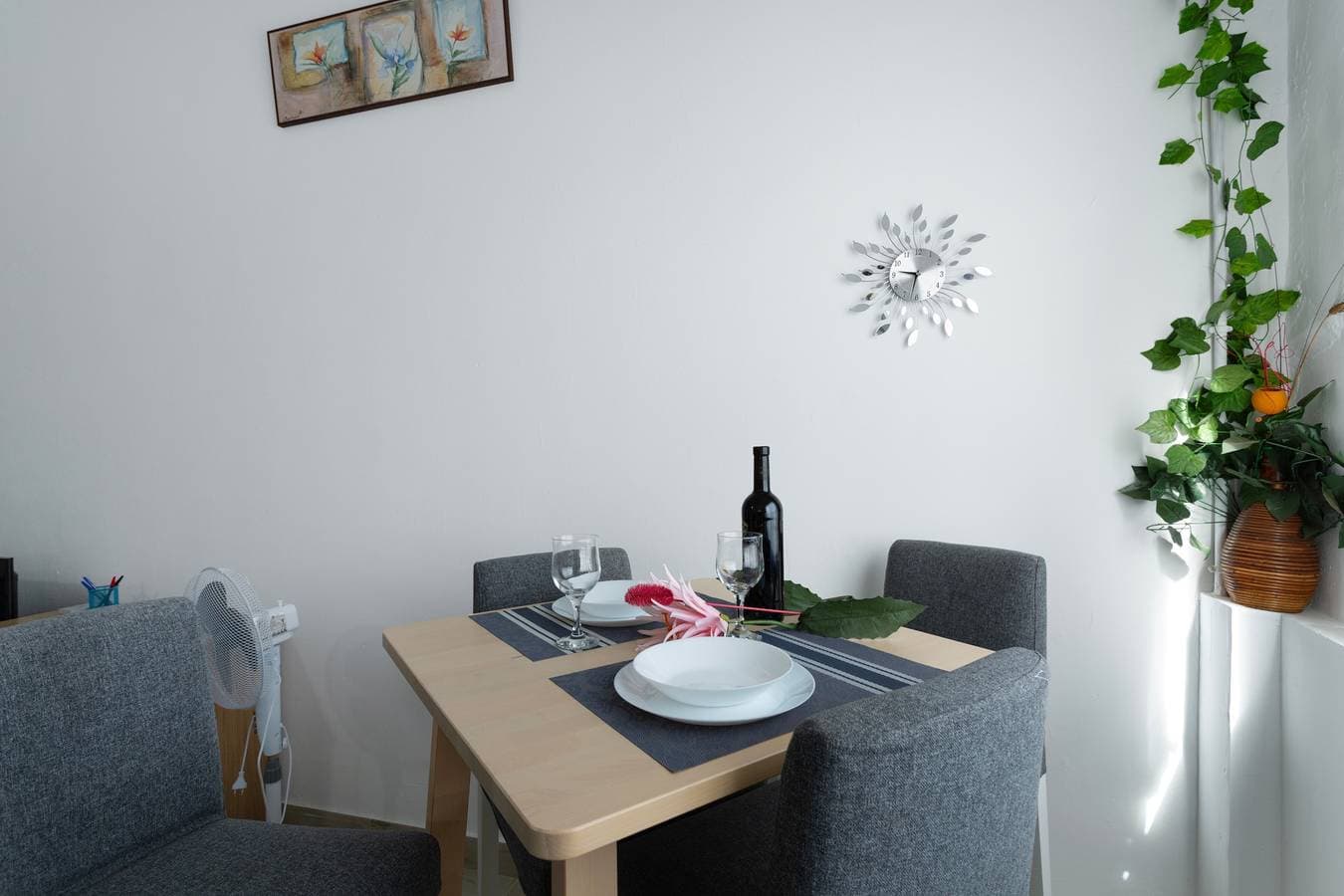 Foto 6 von 24: Ferienwohnung 'Villa Monica' mit Meerblick, privater Terrasse und WLAN