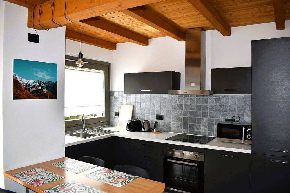 Foto 8 von 15: Our Happy Place Detached vacation home with garden
