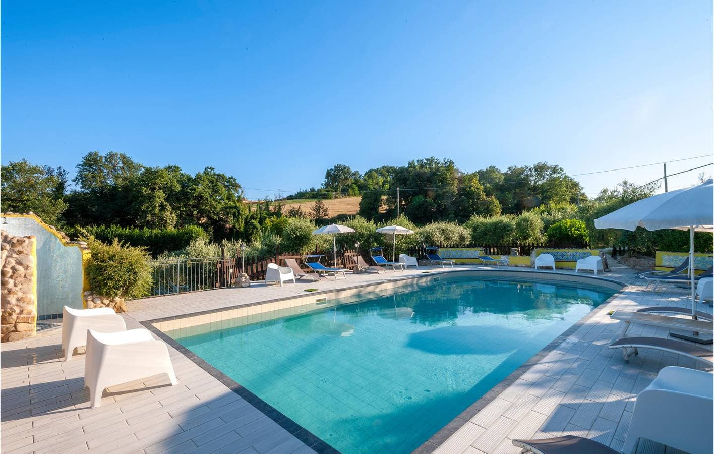 Foto 4 von 40: Ferienwohnung für 2 Personen mit Pool
