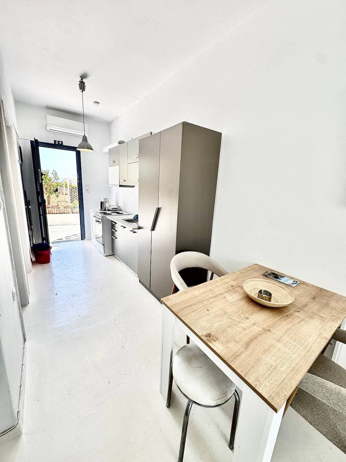 Foto 5 von 41: Ferienwohnung 'Lefkopetra' mit gemeinsamer Terrasse, Wi-Fi und Klimaanlage