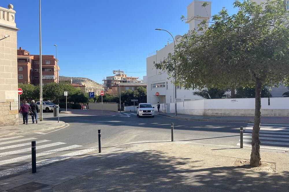 Foto 12 von 14: Al Estudio Sol en Alicante