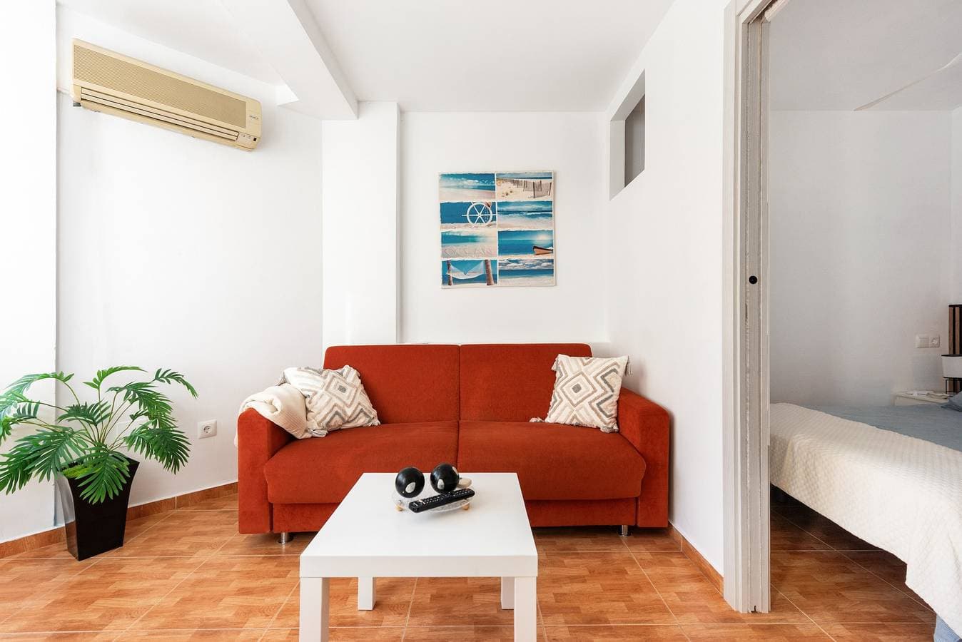 Foto 6 von 21: Ferienwohnung 'Lucía' mit Gemeinschaftspool, Wi-Fi und Klimaanlage