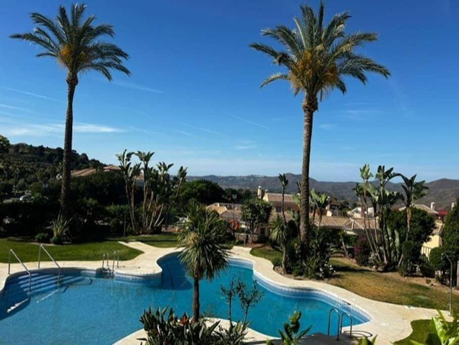 Ruim appartement, zonnig terras, Alhaurin Golf! 1