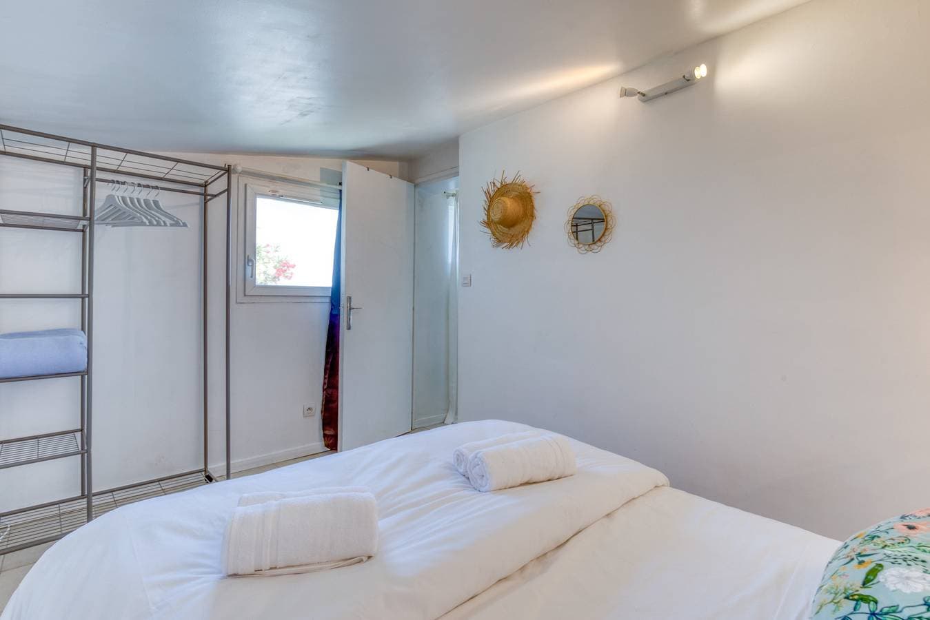 Foto 7 von 25: 'Mas des Cypres - Mazet 9' mit privater Terrasse, Gemeinschaftsgarten und WLAN
