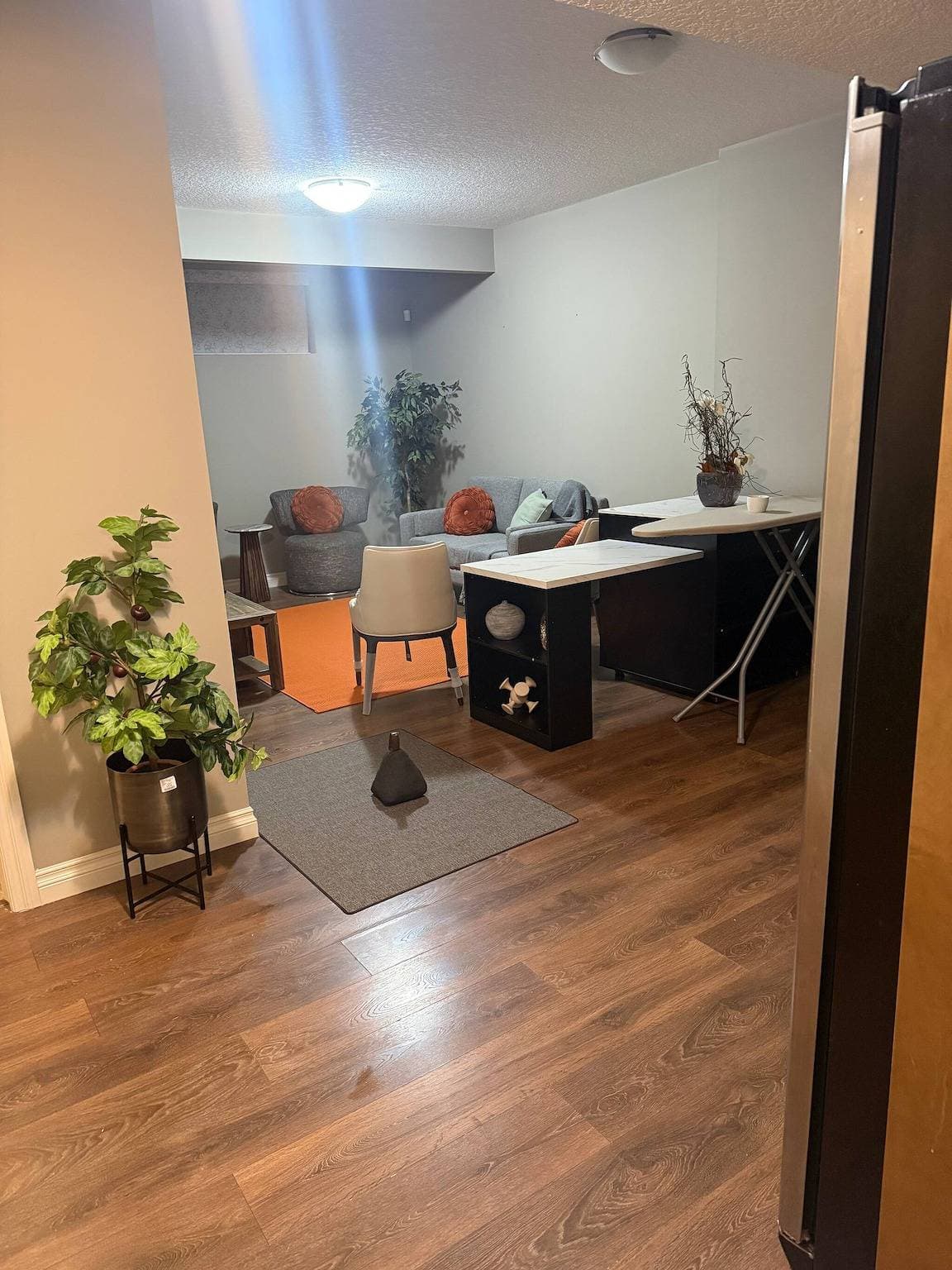 Foto 4 von 10: Wie zu Hause, Klimaanlage, privater Parkplatz, 2 Badezimmer