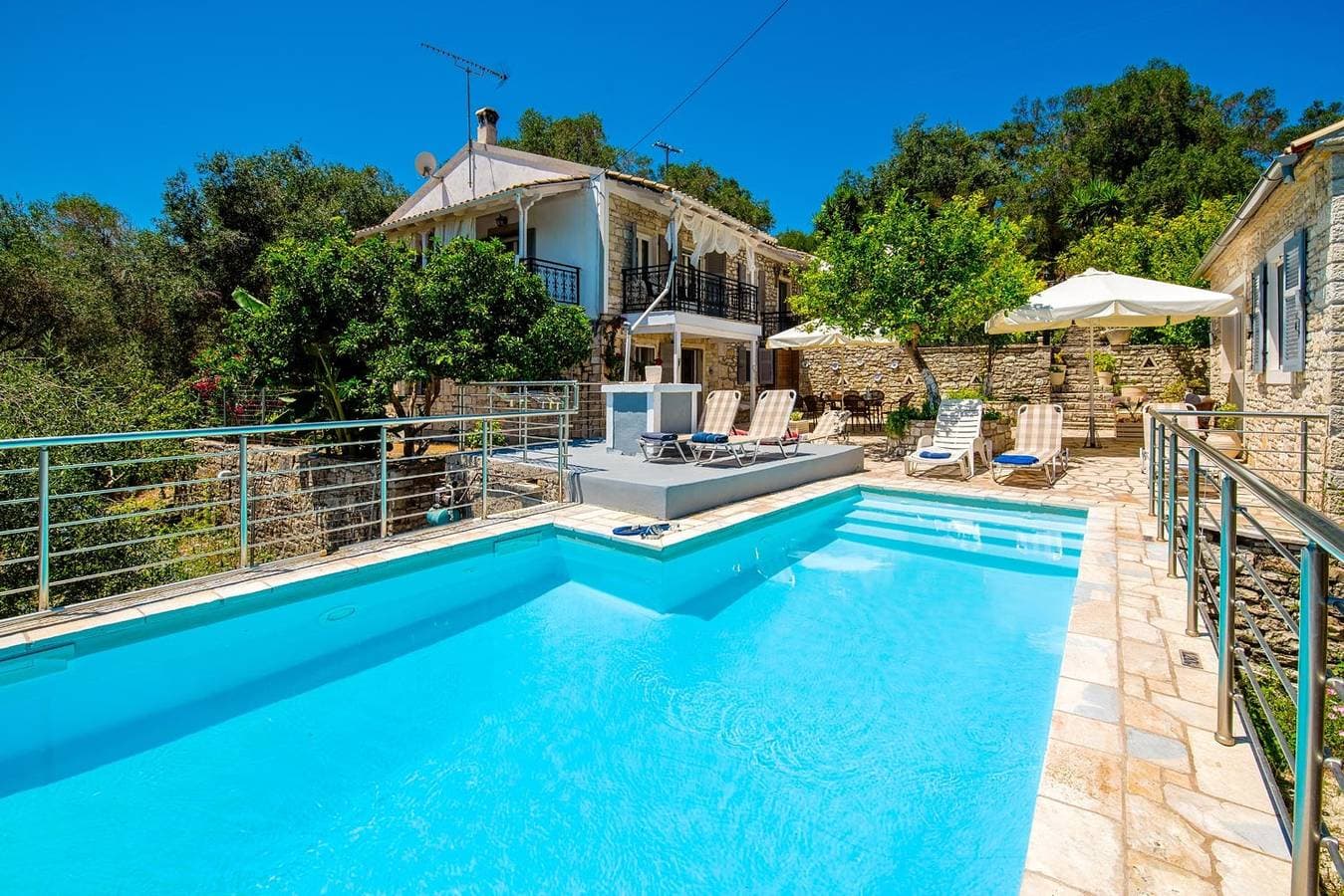 Foto 13 von 24: Villa für 8 Personen mit Meerblick