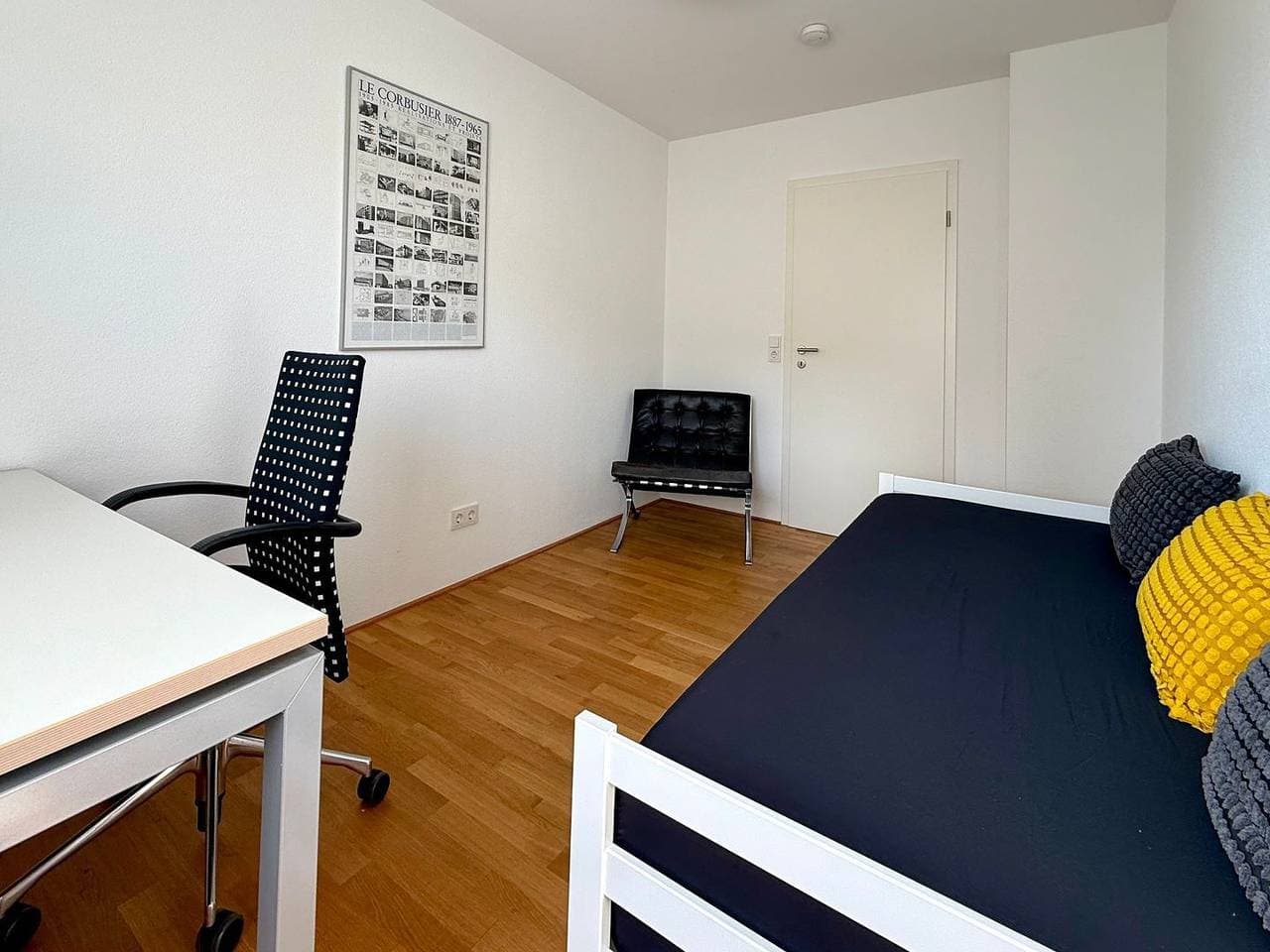 Foto 13 von 30: Ferienwohnung Zoom - Stilvolle Wohnung mit Balkon in ruhiger Umgebung