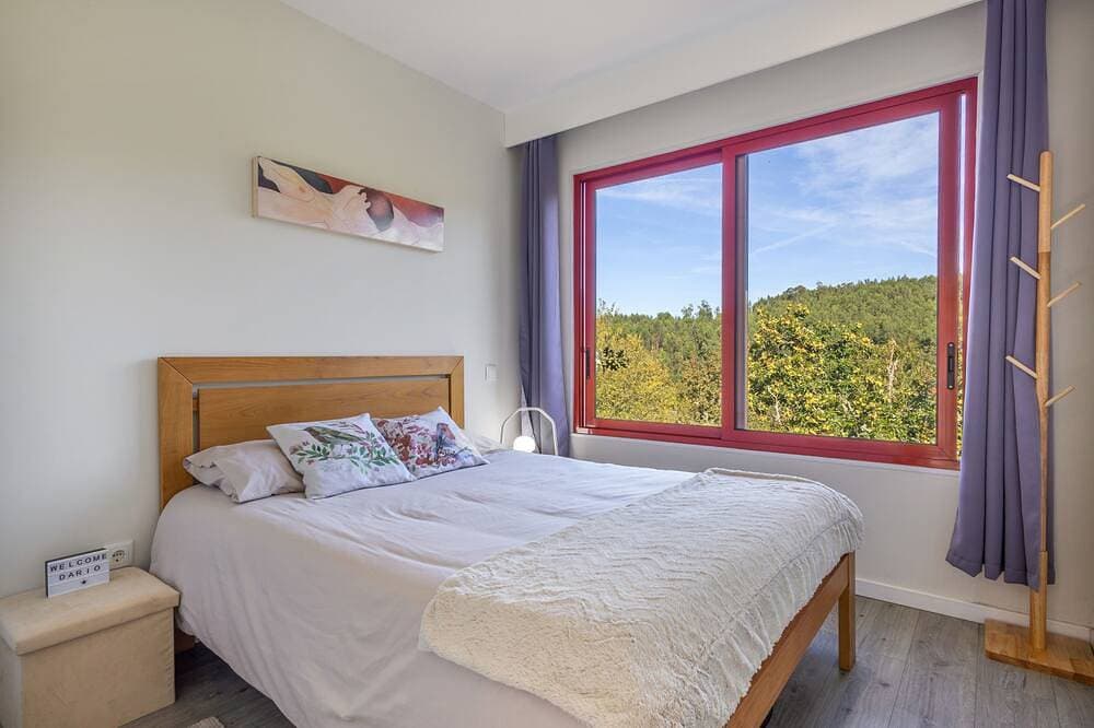 Foto 2 von 30: Bungalow „Casinhas do Minho“ mit Seeblick, WLAN und Klimaanlage
