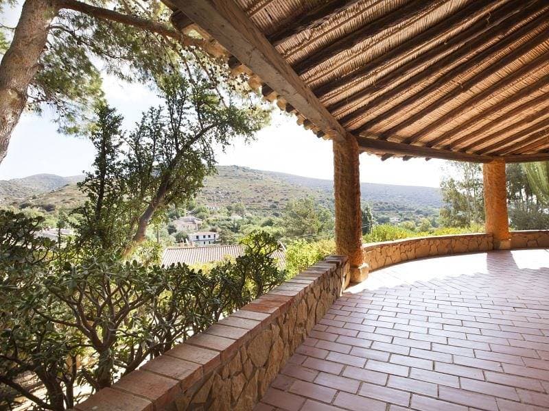 Foto 10 von 23: Villa für 8 Personen mit Terrasse