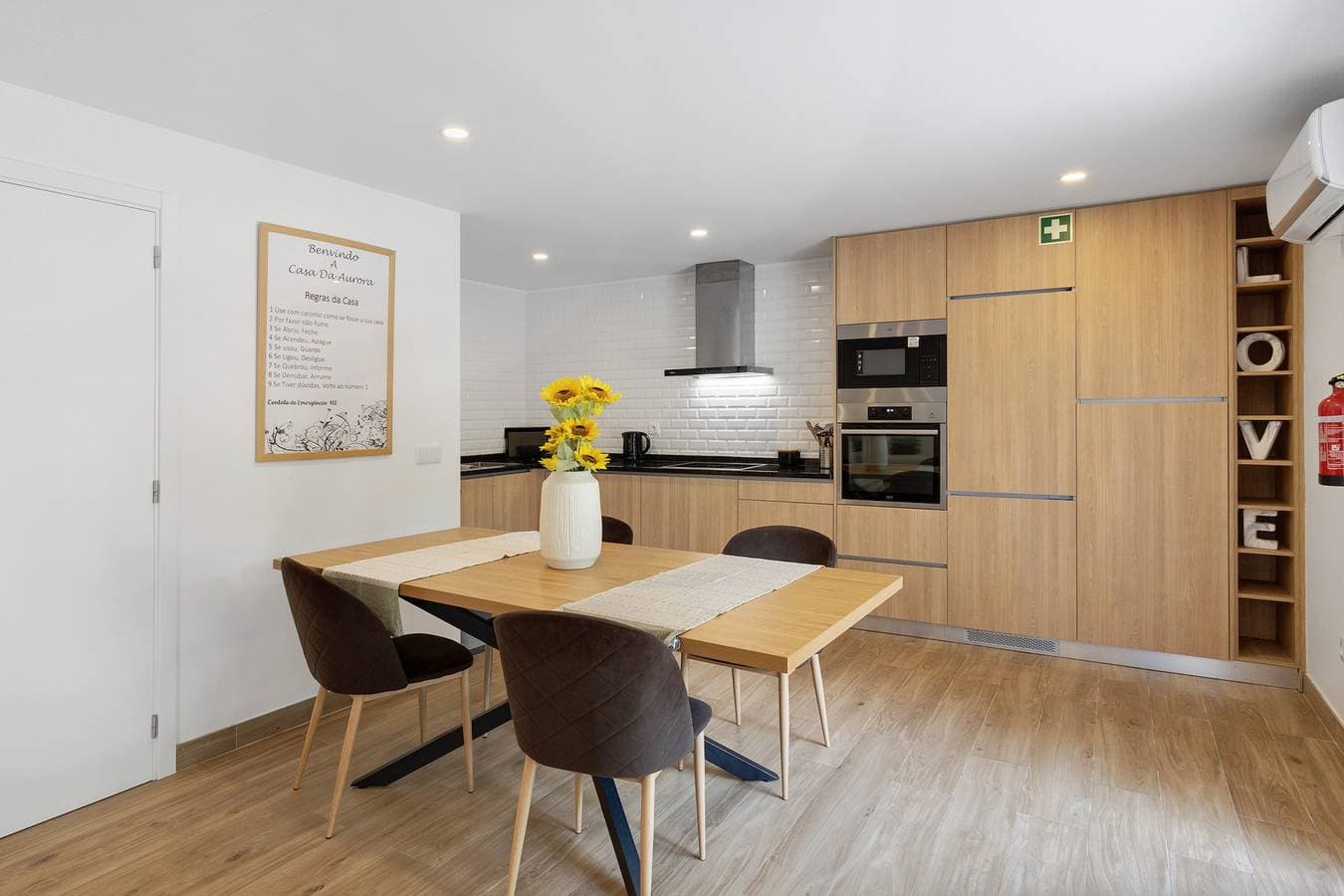 Foto 10 von 30: Ferienhaus 'Aurora' mit Bergblick, WLAN und Klimaanlage