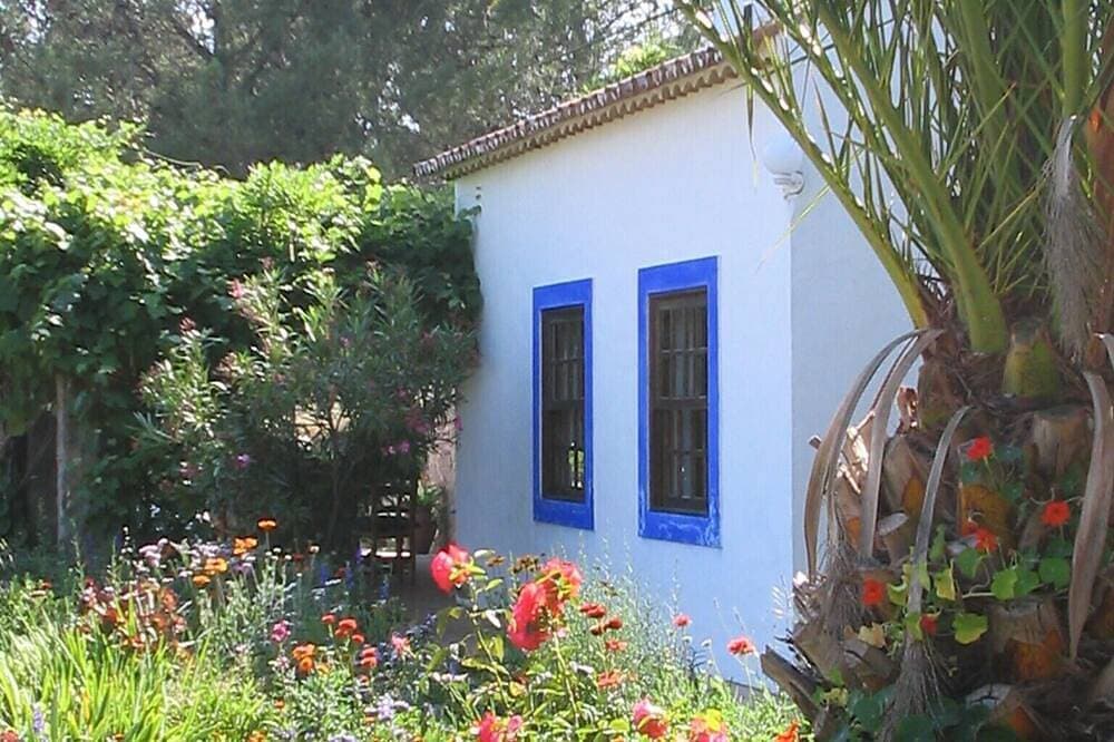 Foto 13 von 30: Traditionelle Bauernhütte mit Pool, in prachtvoller, ruhiger Lage