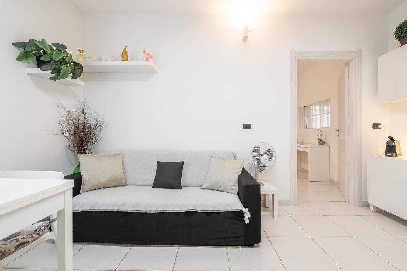 Foto 3 von 26: Apartment "La Casa di Mia" – Cagliari