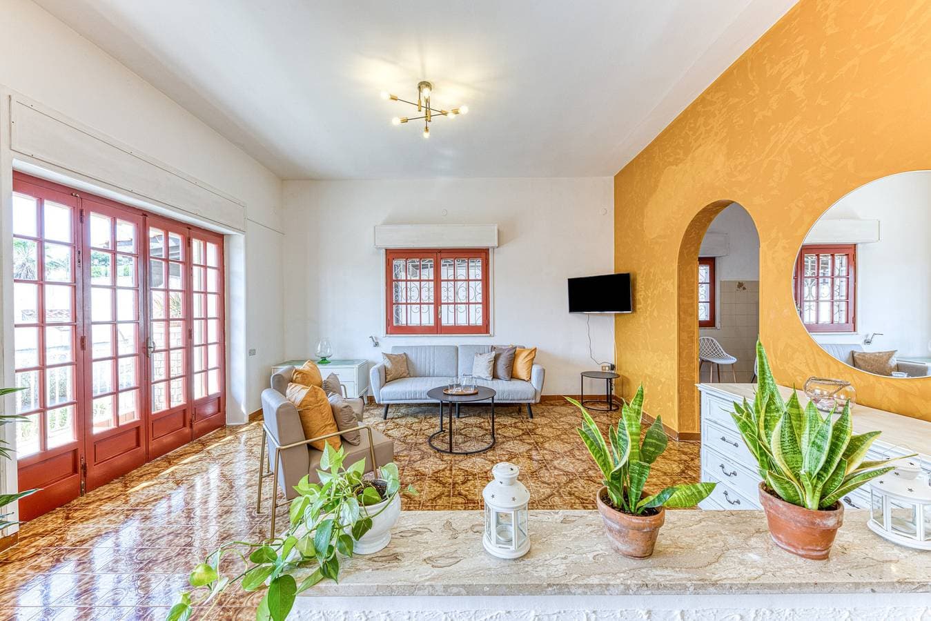 Foto 2 von 33: Villa „Patrizia“ mit Meerblick, WLAN und Klimaanlage