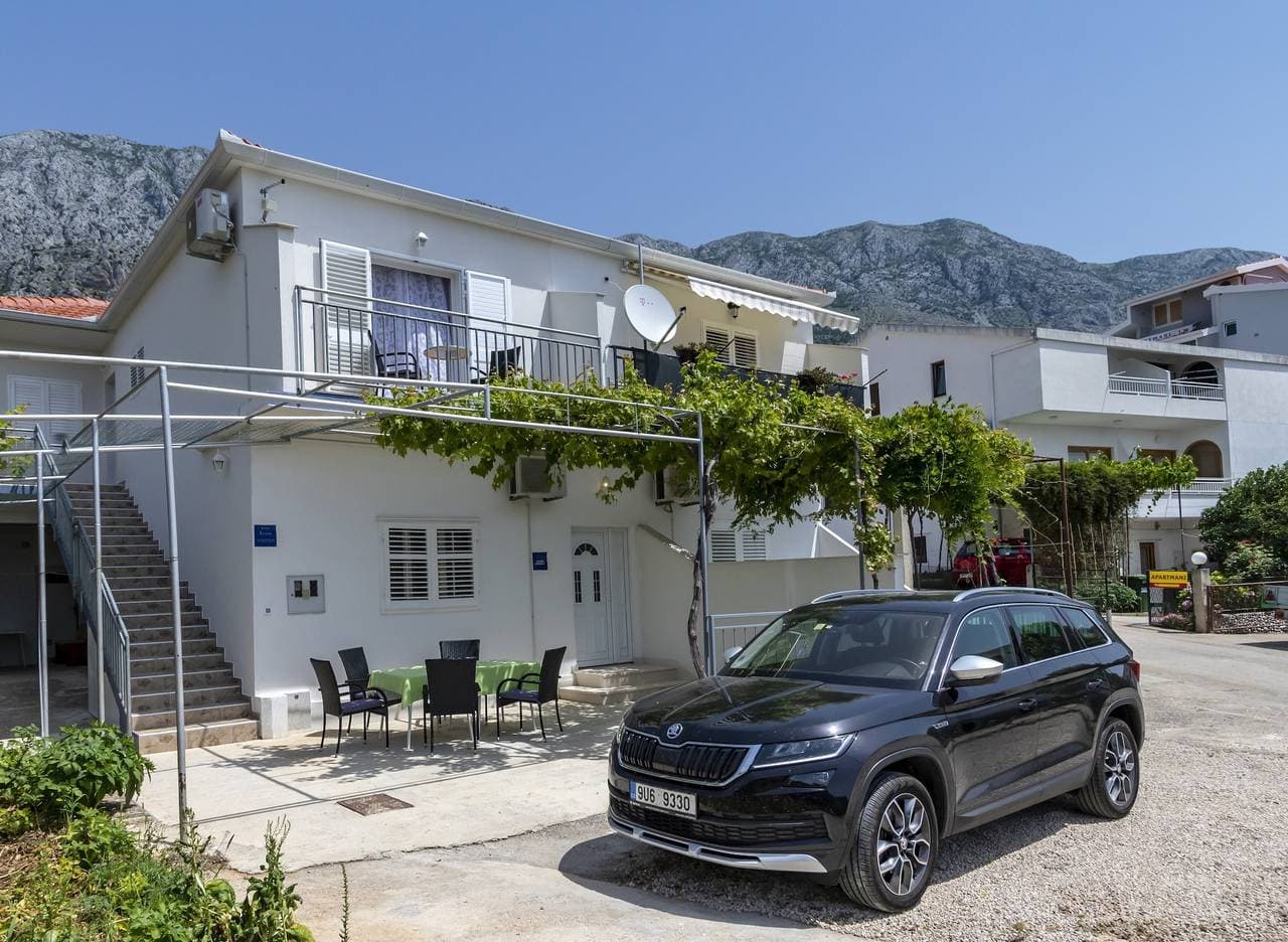 Foto 3 von 12: 2-Zimmer-Ferienwohnung mit Terrasse Zivogosce - Blato, Makarska A-24667-a