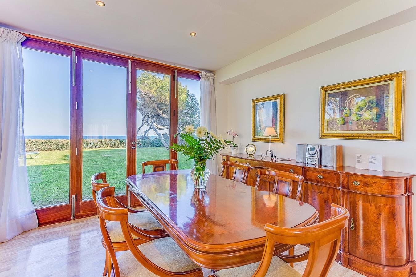 Foto 8 von 32: Villa für 5 Personen mit Garten