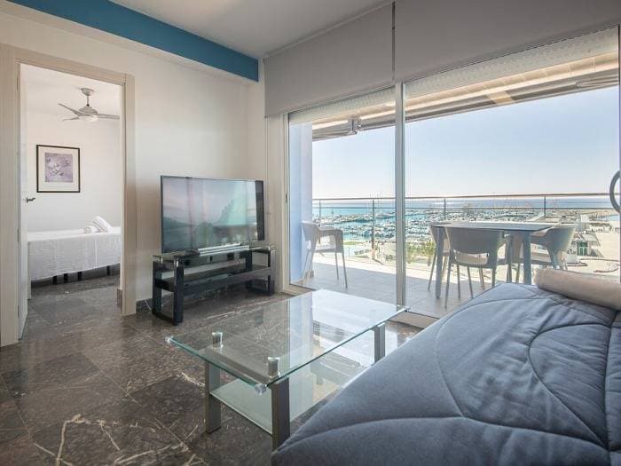 Foto 7 von 34: Ferienwohnung für 6 Personen mit Balkon