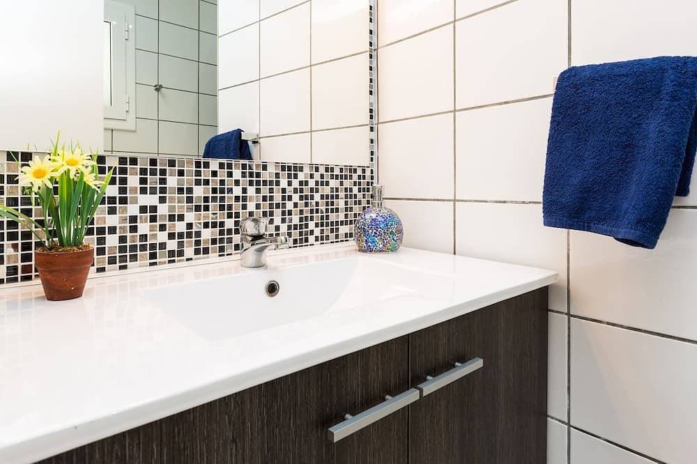 Foto 8 von 24: Haus steil, 30 m Strand, TV, WIFI, Parkplatz und Pool