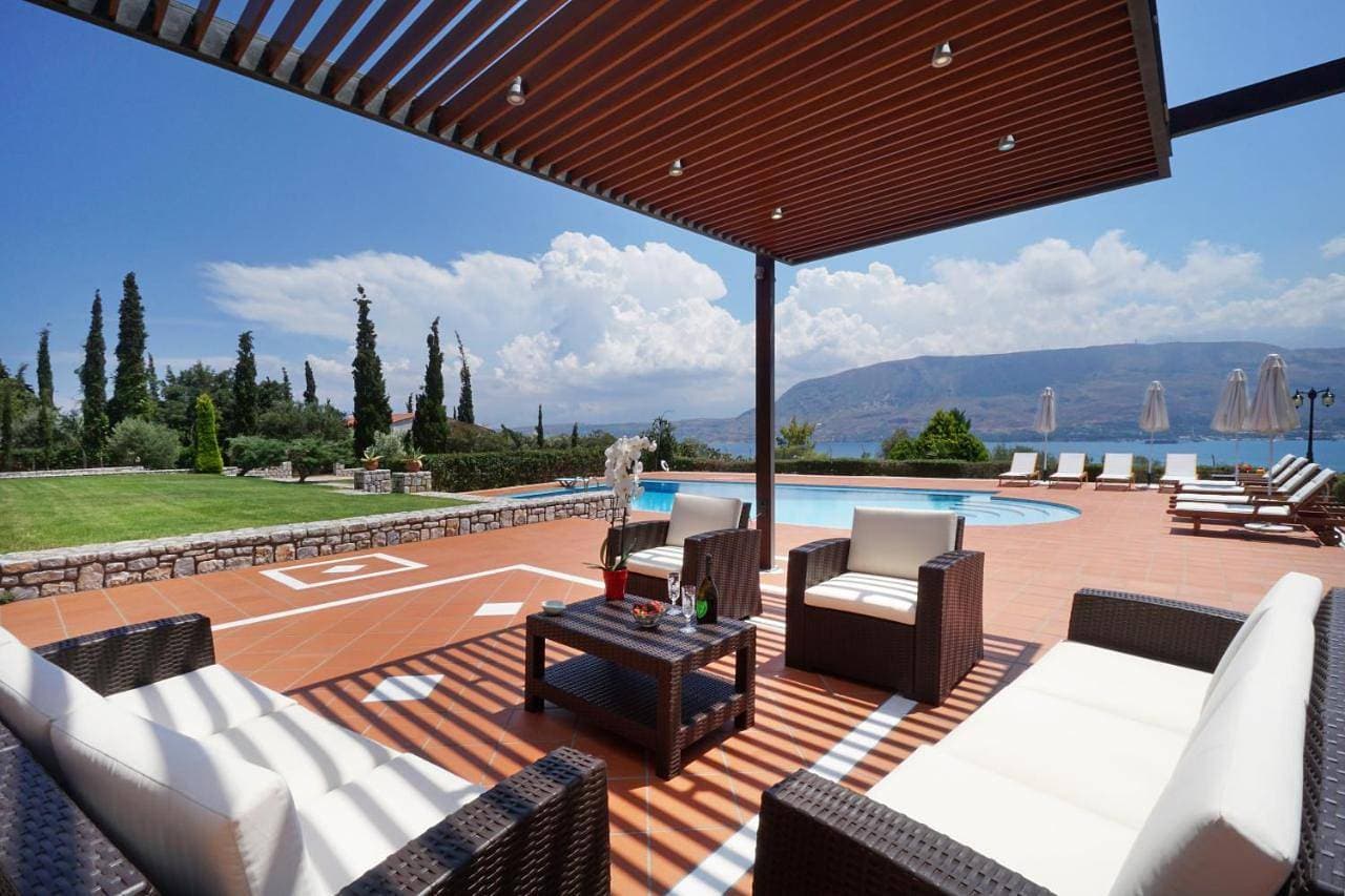 Foto 4 von 5: Villa with Sea View